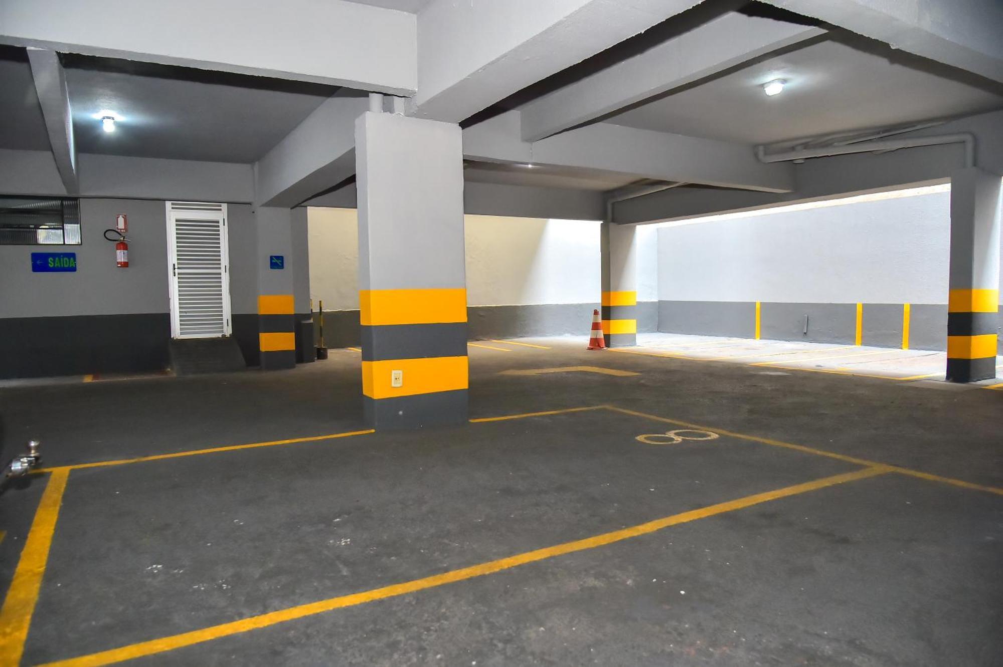 Hotel Buriti Stop (Adults Only) Goiânia Kültér fotó
